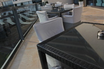 Вътрешна и външна мебел от черен или тъмен ратан със страхотно качество и издръжливост